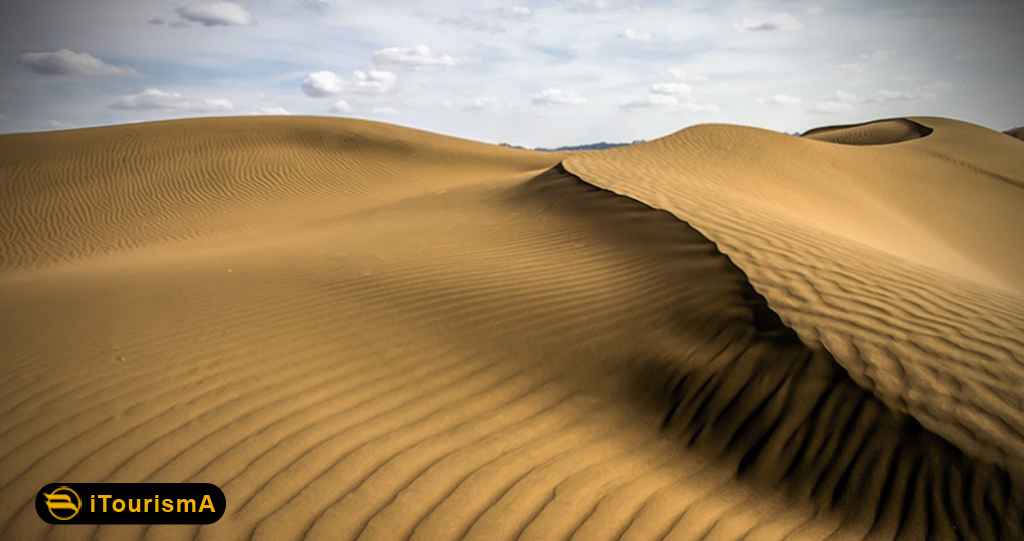 Halvan Desert is one of the untouched spots located in South Khorasan province